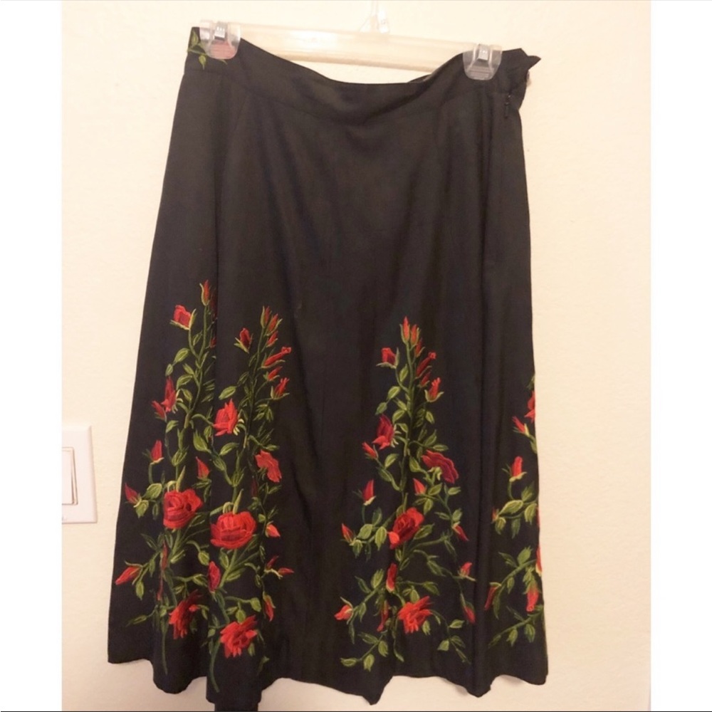 Neiman Marcus Exclusive embroidered floral skirt, 6